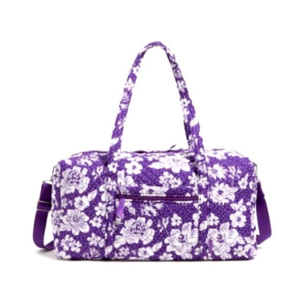 Vera Bradle Purple /White Rain Garden Travel Duffel 23x11x10D NWT - Picture 1 of 11